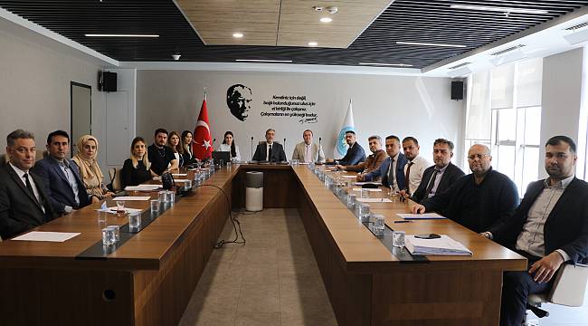 Manisa Enerji Platformu’ndan ilçe belediyelerine güneş enerjisi sistemleri eğitimi