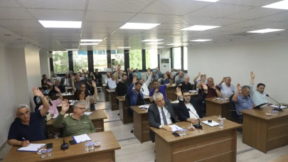 Turgutlu Belediye Meclisinde CHP’li Meclis Üyelerinden Ortak Bildiri