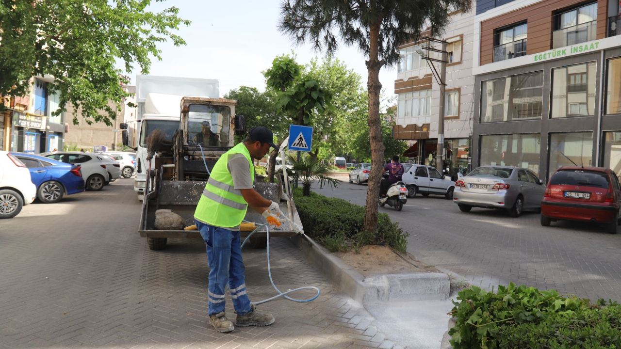 Turgutlu Belediyesi’nden Hem Halk Sağlığına Hem Sahipsiz Can Dostlara Destek