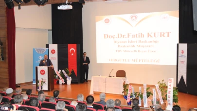 Turgutlu’da “Ailede Çözüm Becerileri” Konferansı Düzenlendi