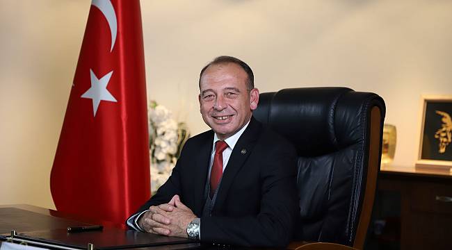 Başkan Çetin Akın: “Yaşasın alın teri, yaşasın emek, yaşasın 1 Mayıs!”