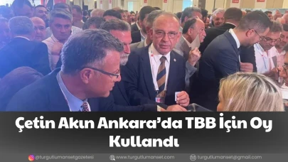 Çetin Akın Ankara’da TBB İçin Oy Kullandı