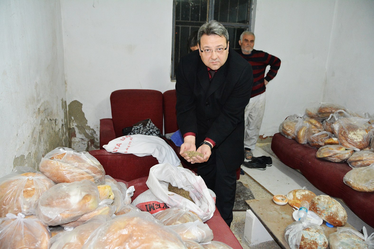 Hayvan Yeminden Ekmek Yapmışlar