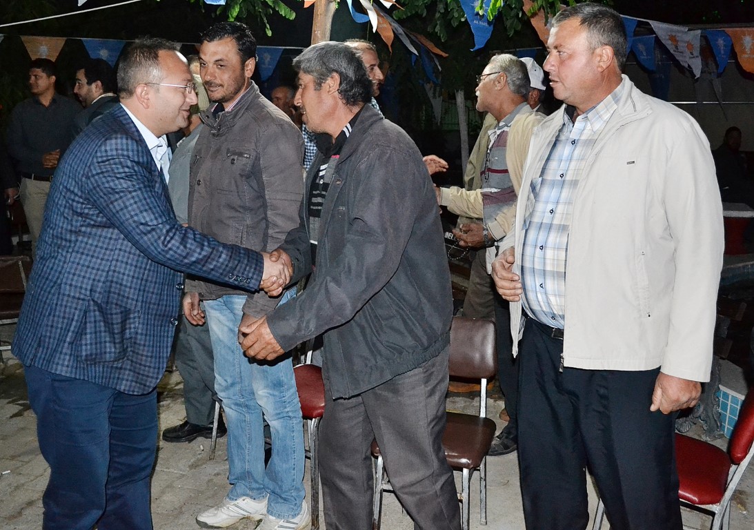 Ova Köyleri Ak Parti’yi Coşku İle Karşıladı