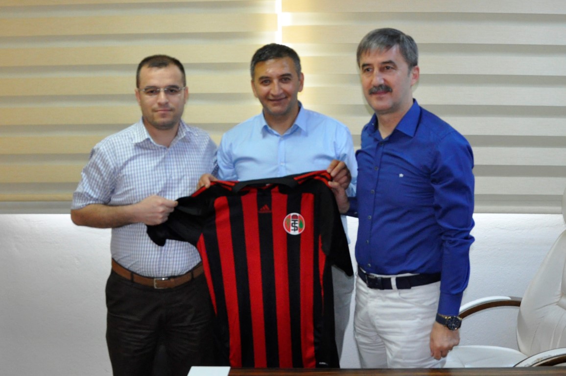 Yücedağ İle Yollar Ayrıldı