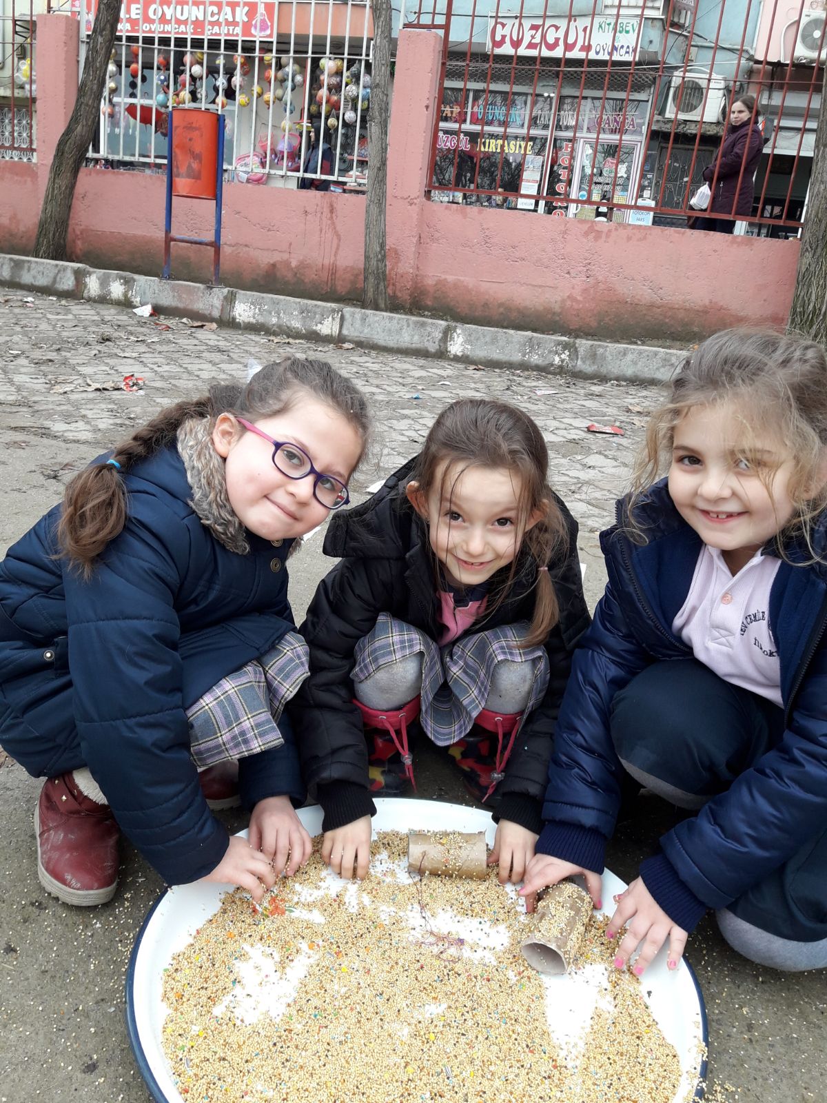 Minik öğrencilerden örnek Davranış
