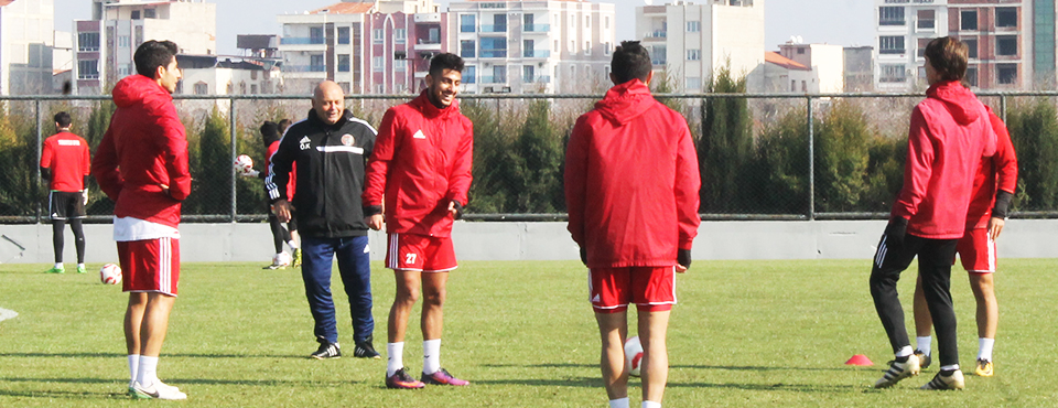 Turgutluspor Deplasmanda Başlıyor