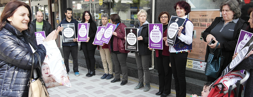 çocuk İstismarını Protesto Ettiler