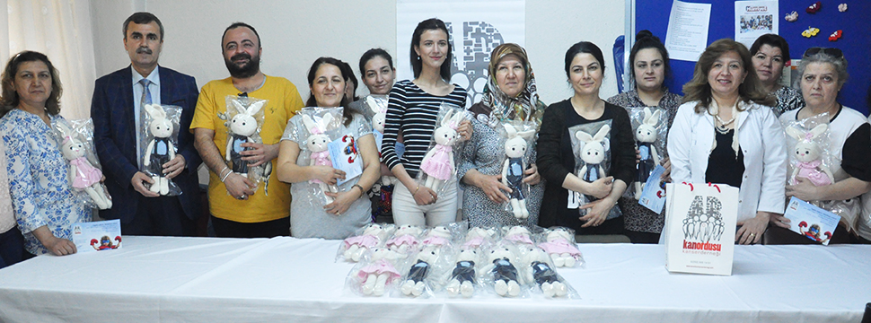 Lösemi Hastası çocuklara Turgutlu’dan Anlamlı Destek