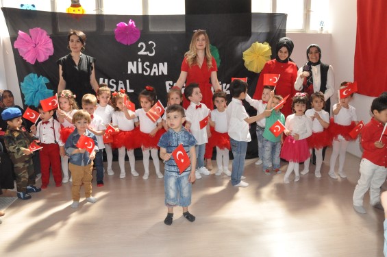 Konuşan Eller'de 23 Nisan Heyecanı