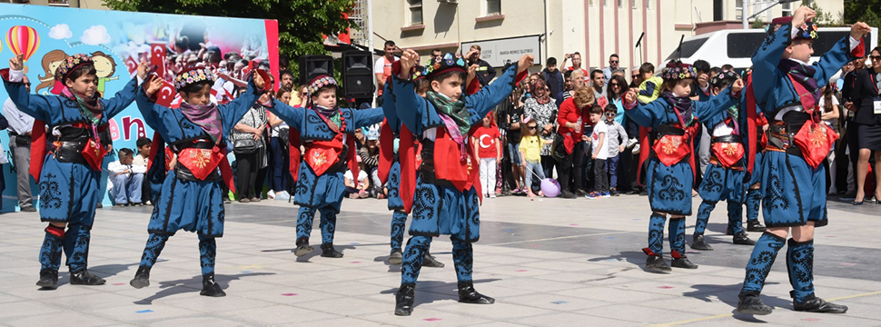 23 Nisan Manisa’da Coşkuyla Kutlandı