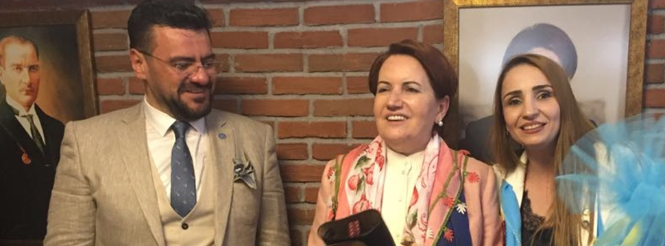 Akşener, Nilay Yaşır İle Görüştü