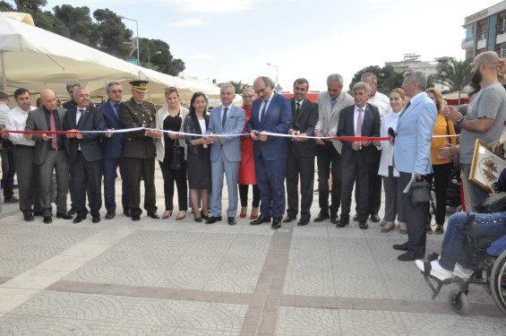 Halk Eğitimi Merkezi'nden Görkemli Yıl Sonu Sergisi