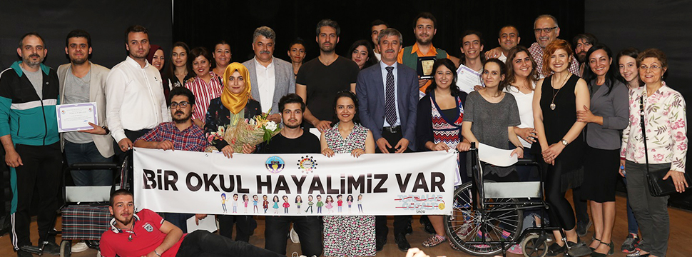 Gençler’den Eğitime Anlamlı Destek