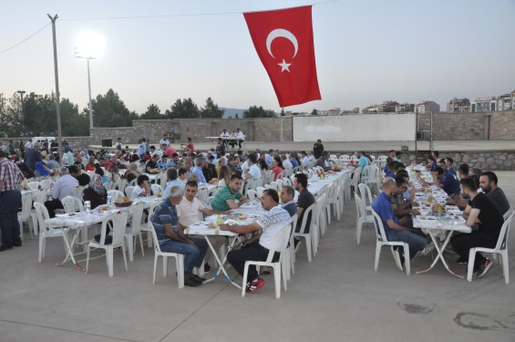 El Bab’ın Aslanlarından şehit Arkadaşa İftar