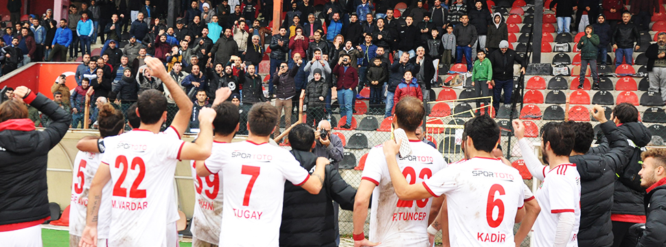 Turgutluspor İstanbul'dan 3 Puanla Döndü