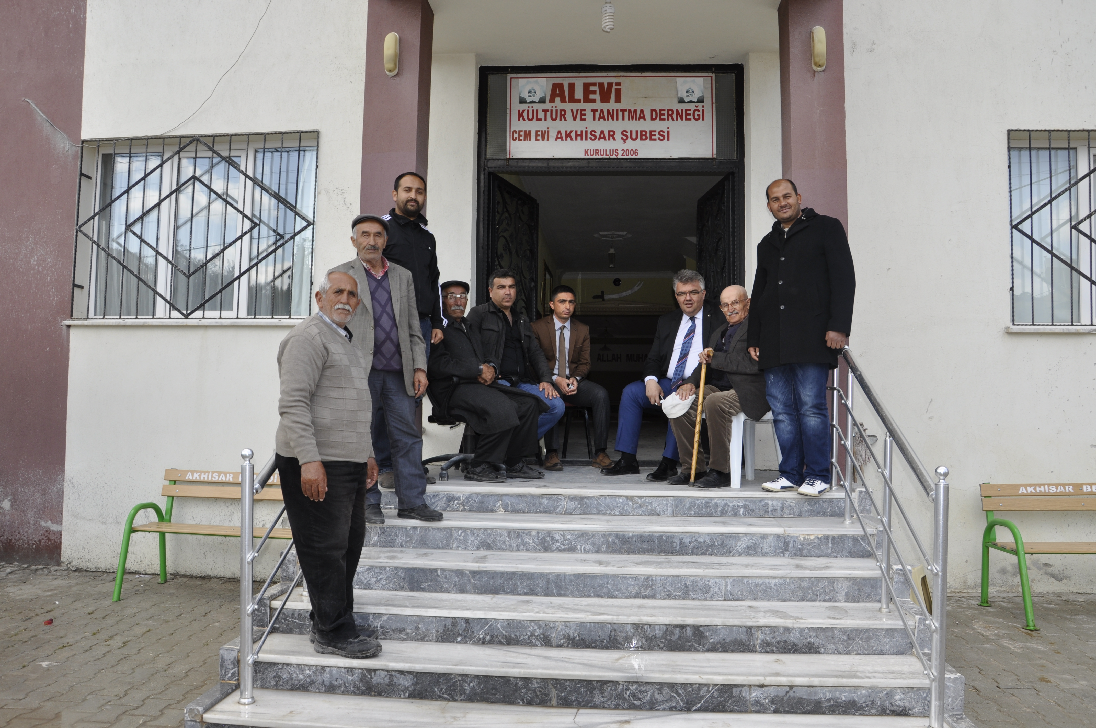 Cemevi Yolu Yenilendi