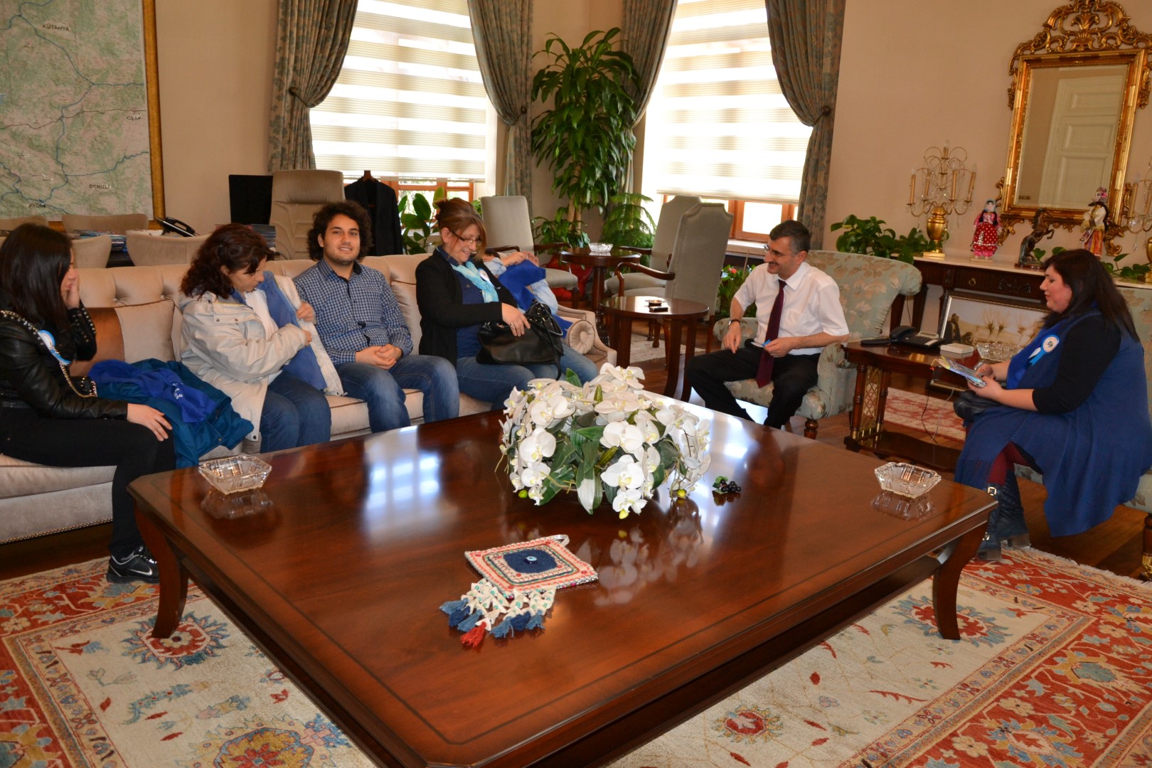 Vali Erdoğan Bektaş Otizm Derneklerini Ağırladı