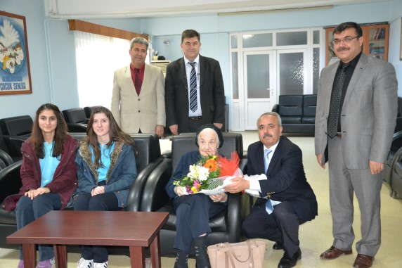 ölmez'den Ahde Vefa