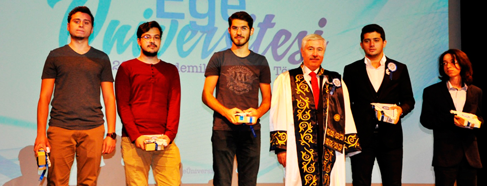 Kasabalı Rektör İddialı