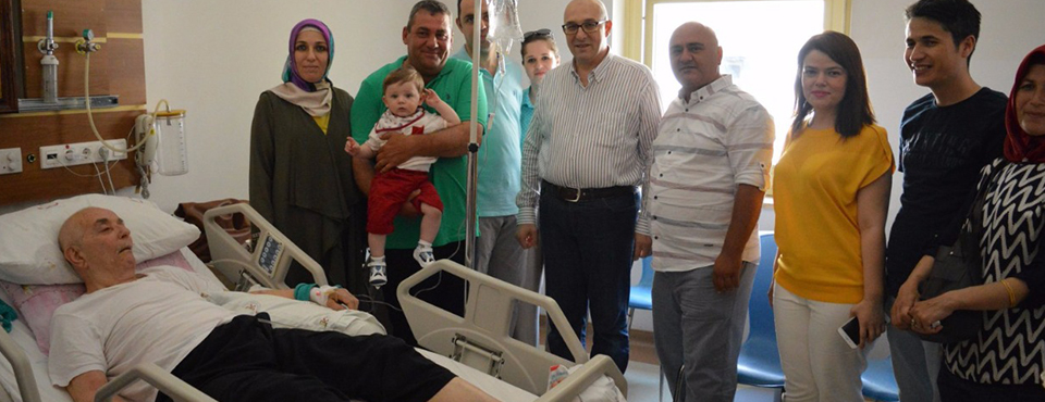 Hastane Personeli Hastalarla Bayramlaştı