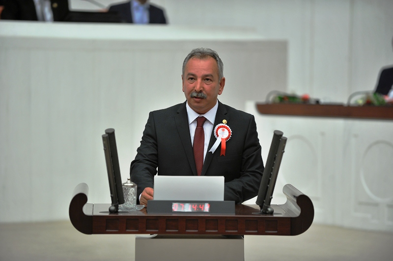 “trafik Kazalarını Meclis Araştırsın”