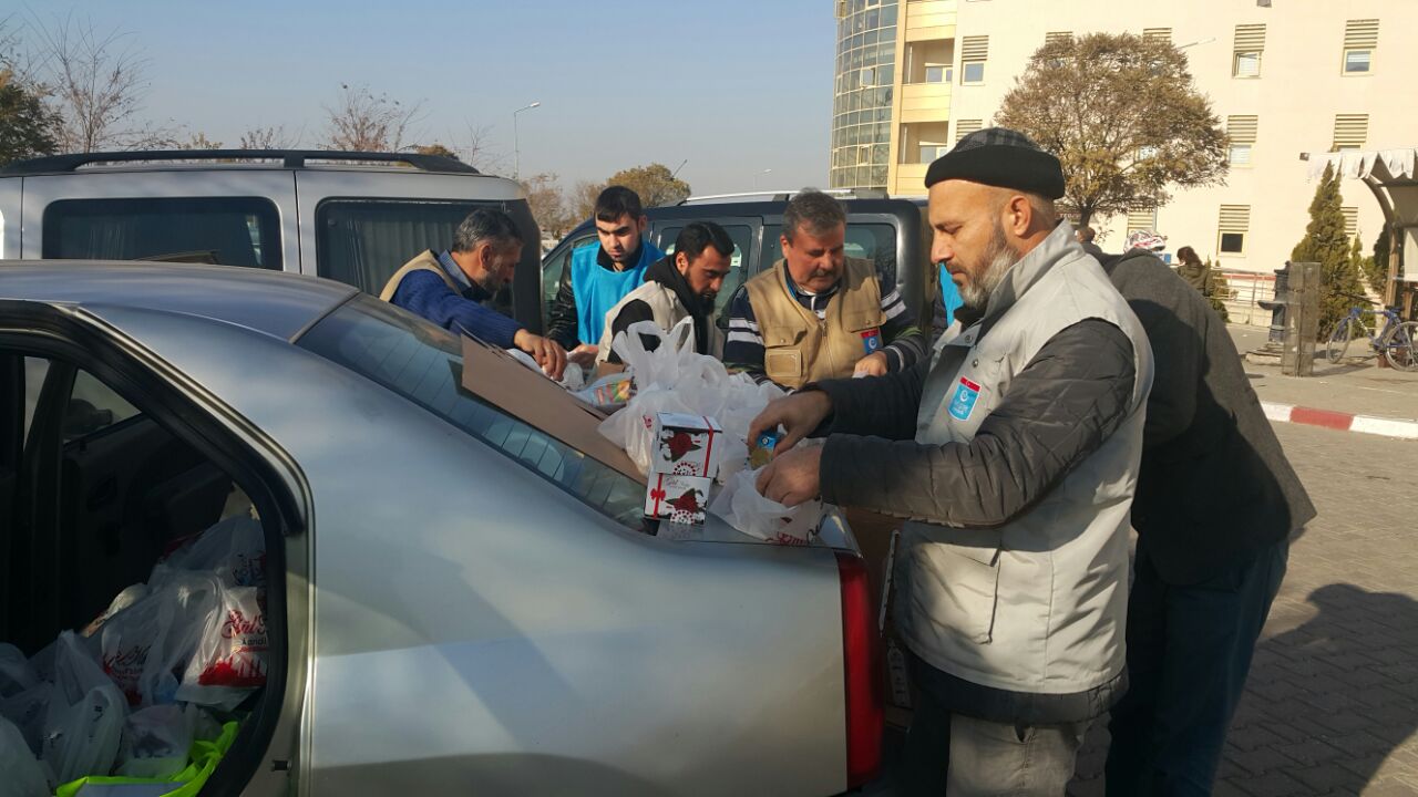 Beşir Derneği Gönülleri Fethediyor