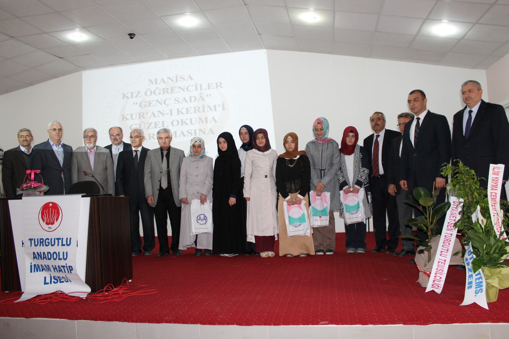 Manisa İmam Hatip Liseleri Turgutlu’da Yarıştı