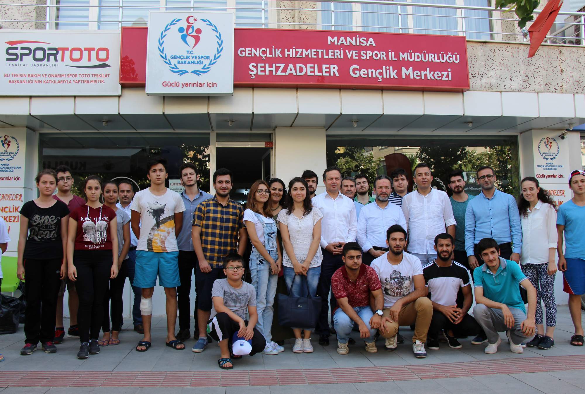 Güncel Okumalar Ve Yazar Buluşmaları Manisa’da Gerçekleştirildi