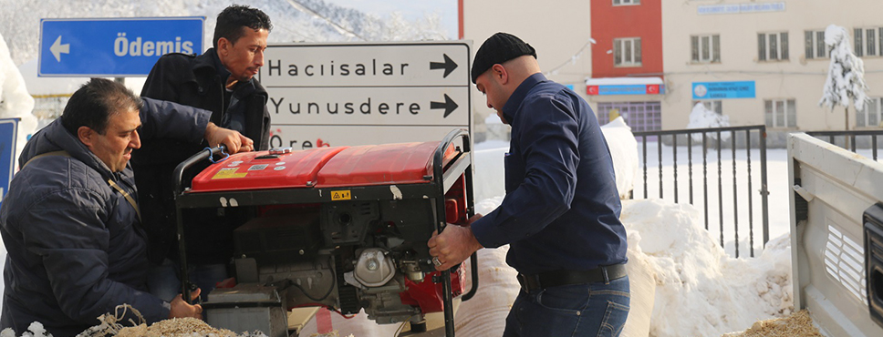 Jeneratör Okula Ulaştı