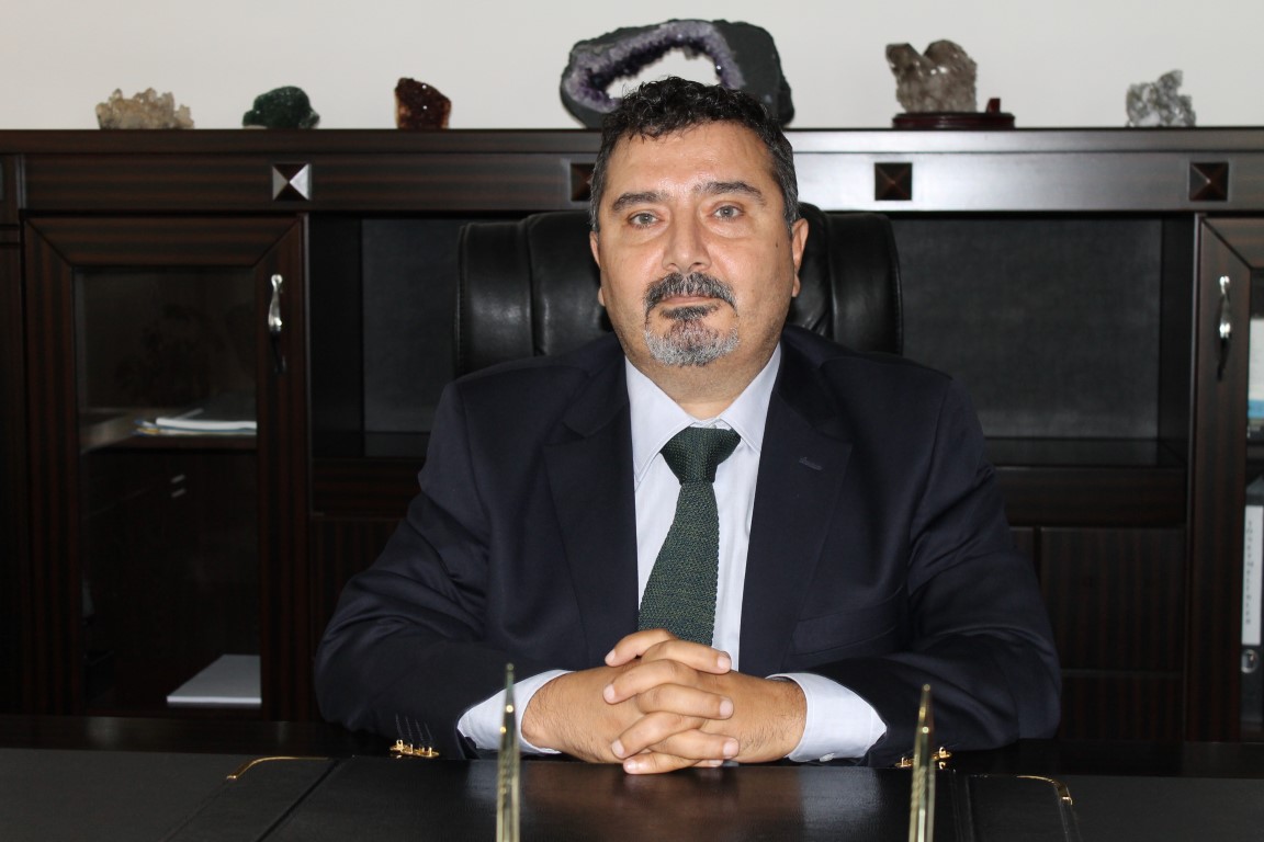 Turgutlu'dan İki Profesör üniversite Yönetiminde