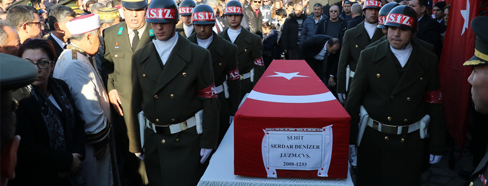 Manisa Yine şehidine Ağladı