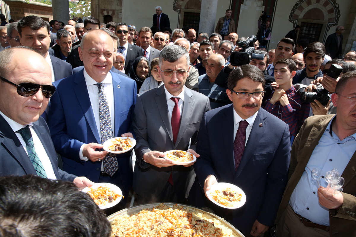 Manisalılar Kazak Pilavını çok Sevdi