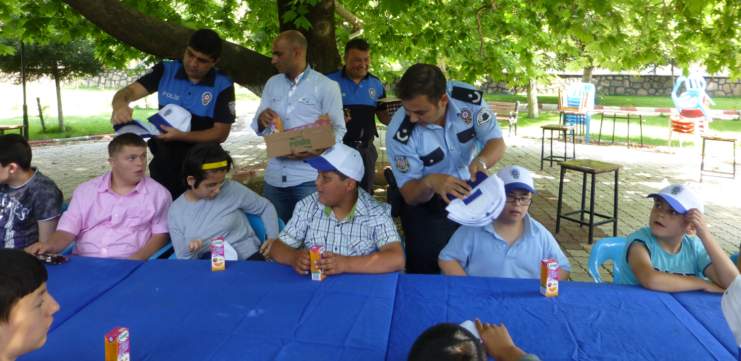 özel çocuklara özel İlgi