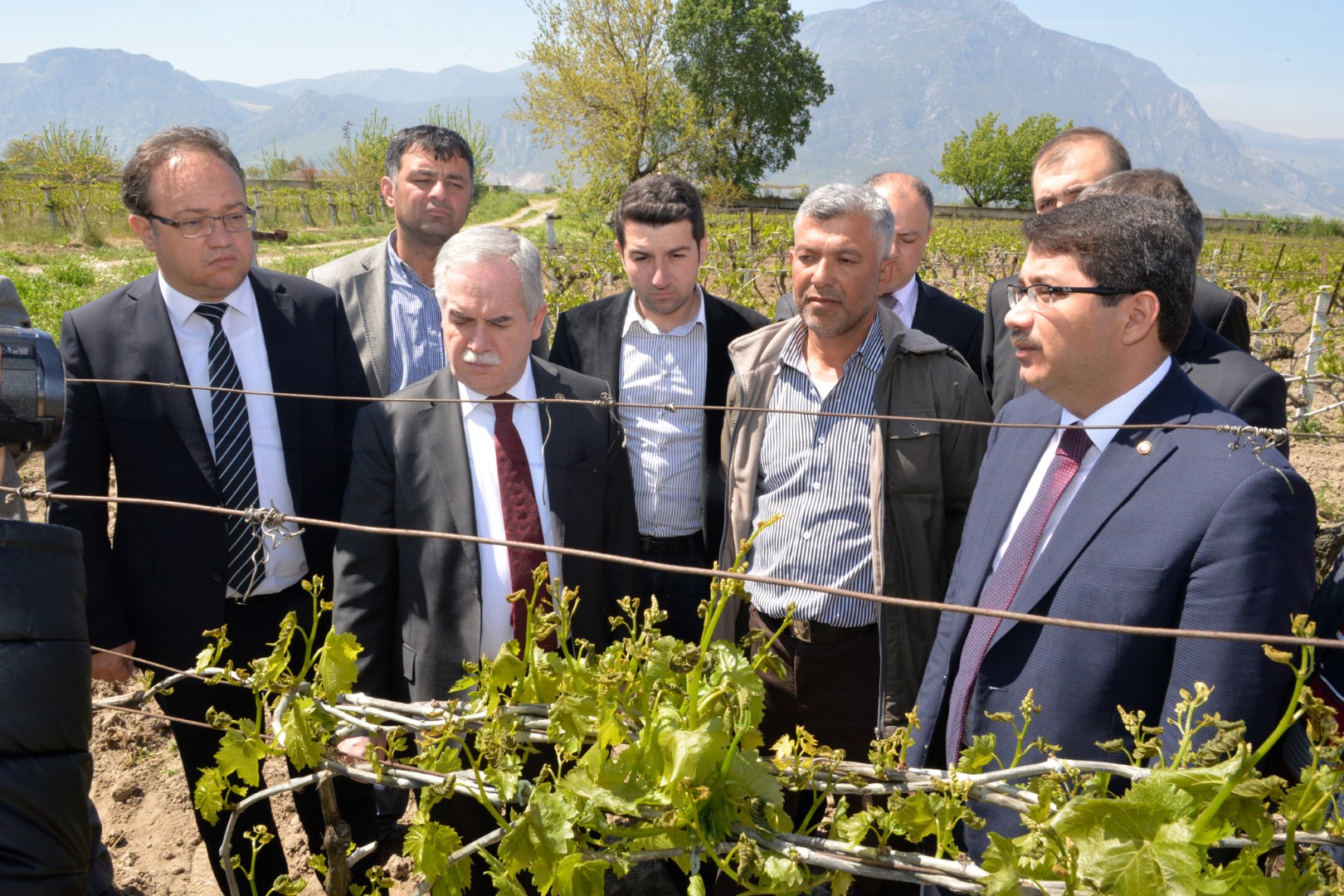 şehzadeler çiftçileri Yalnız Bırakmadı