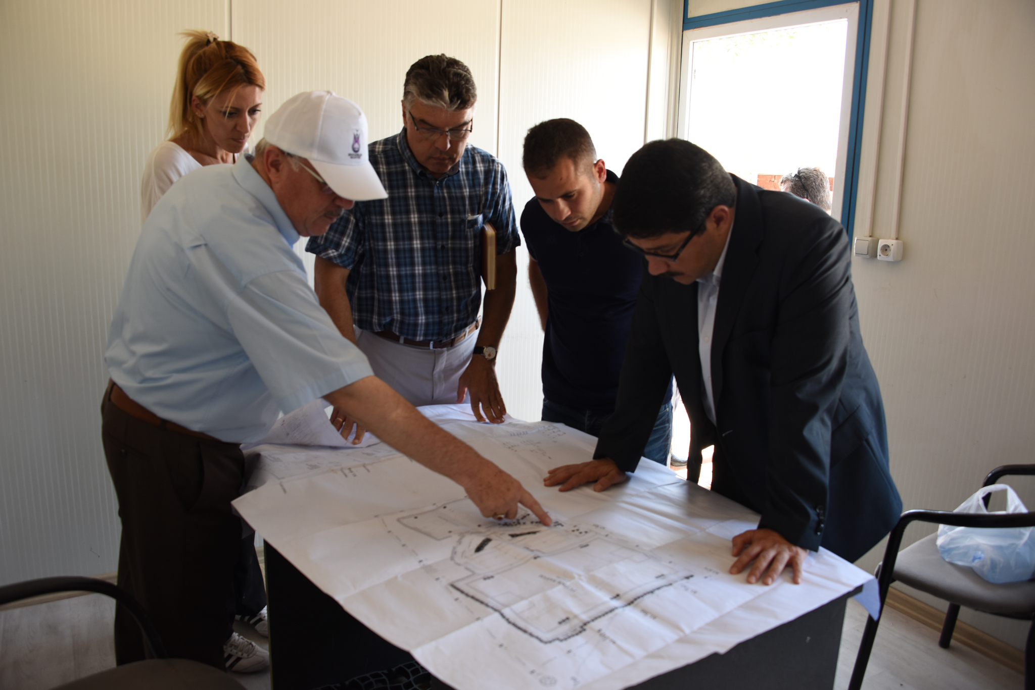 Başkan çelik, şehzadeler Spor Kompleksini İnceledi