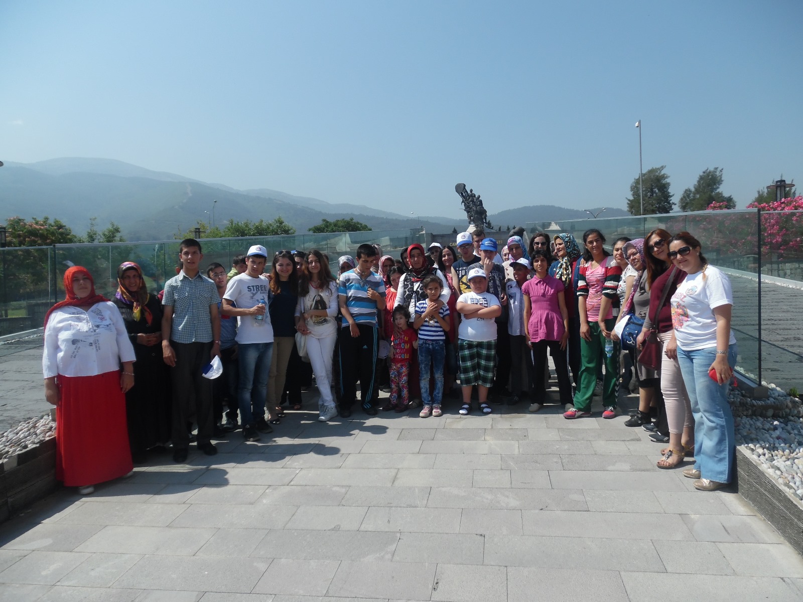 Engelleri Aşmaya Devam