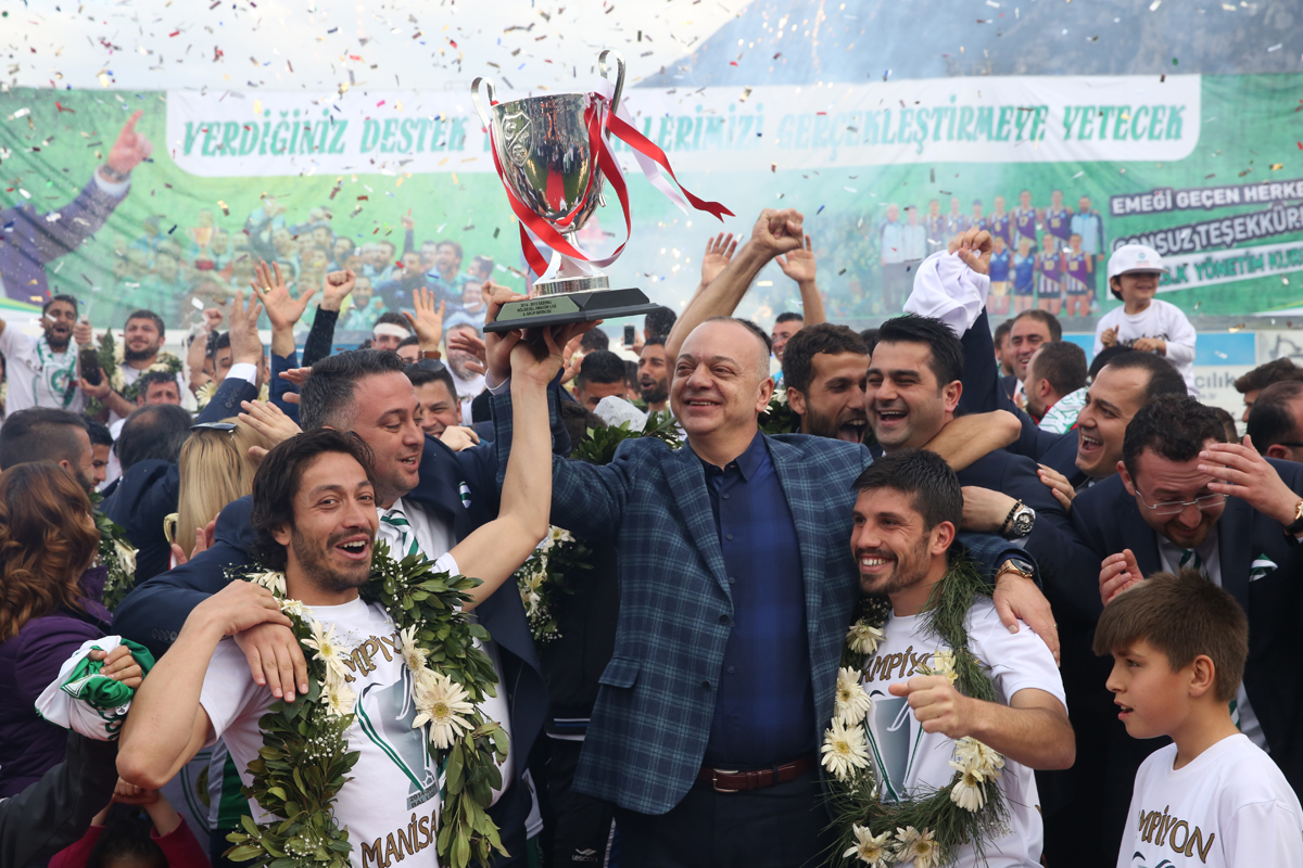 Yeşil-beyaz HikÂye Ve 97 Maç Sonra Gelen Zafer