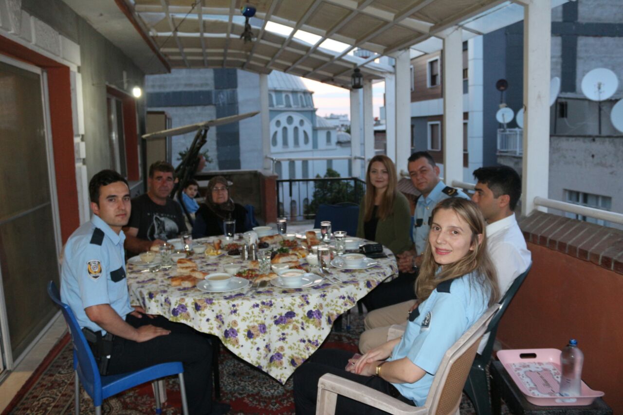 Polis şehit Aileleri İle Birlikte