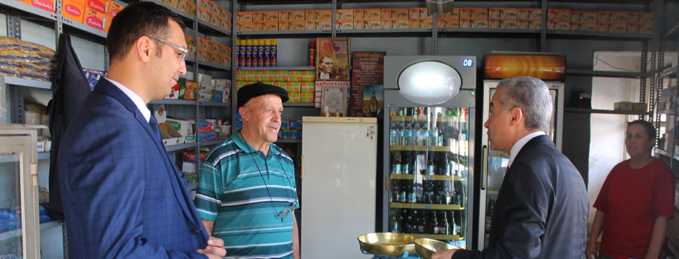 Kaymakam'dan Bakkal Amca'ya Ziyaret