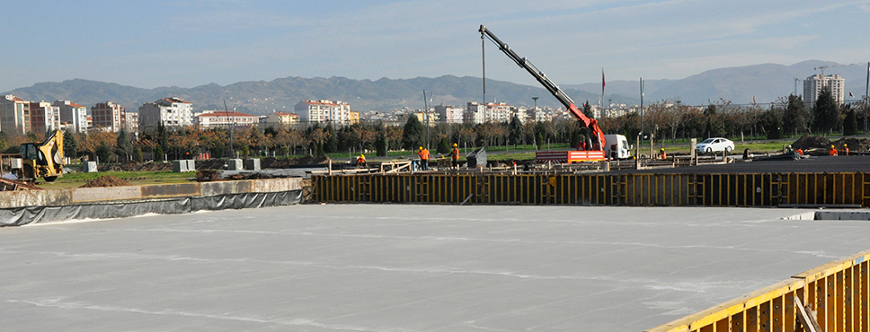 Stadyum İnşaatı Devam Ediyor