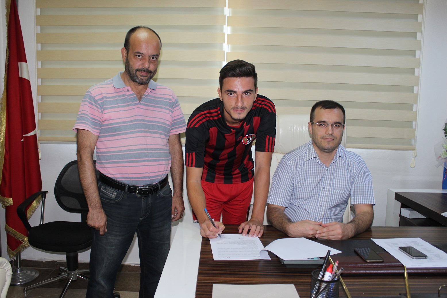 Turgutluspor'a Genç Stoper