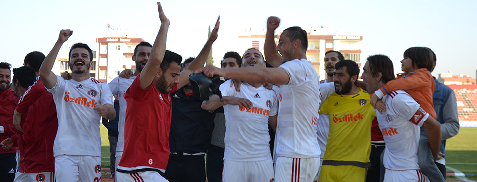 Komşu'yu 90'da Yıktık