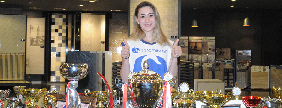 Yeni Kuğu Gizem Mısra Aşçı