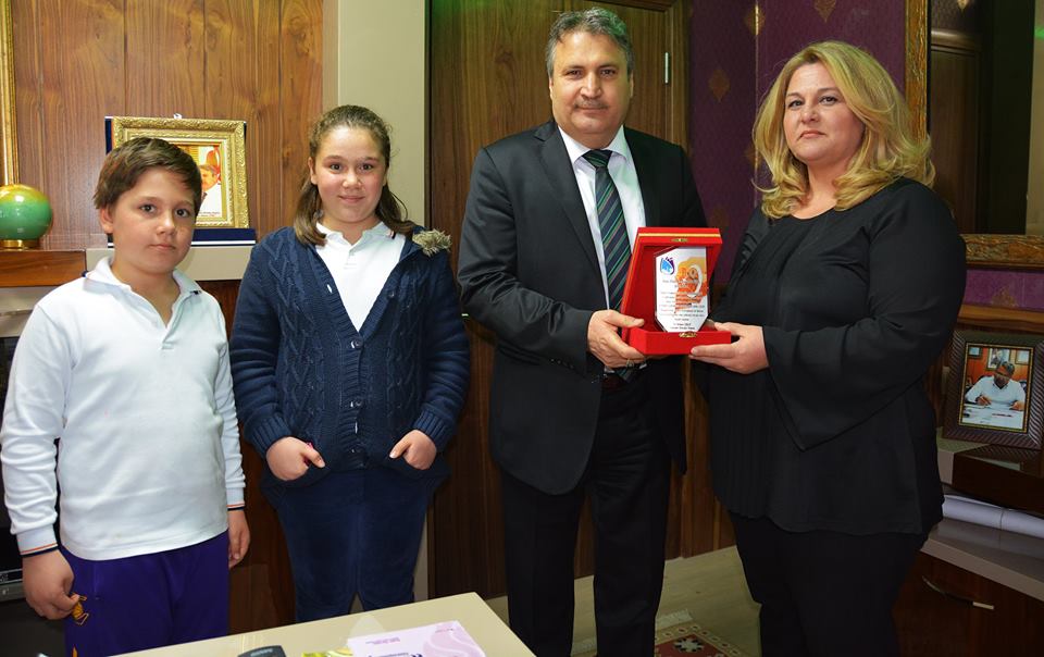 Başkan çerçi şehit Kızı Ve Torunlarını Ağırladı