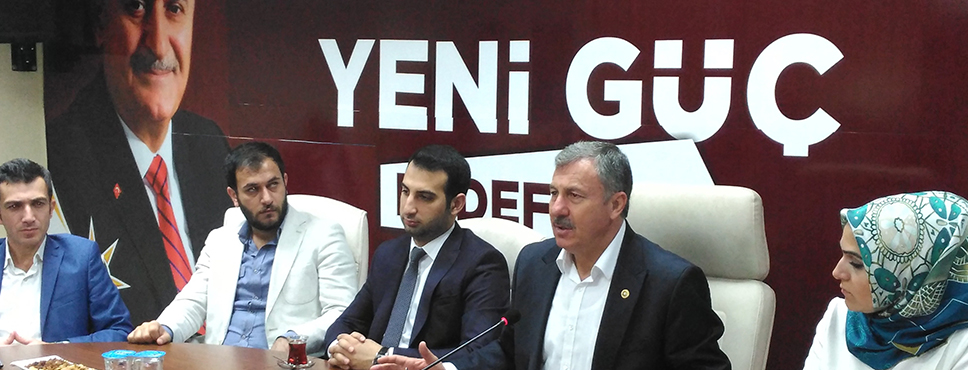 özdağ'dan çarpıcı Alkol Yasası Açıklaması