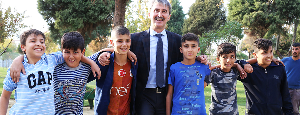 Turgutlulu çocuklar ırlamazı Bekliyor