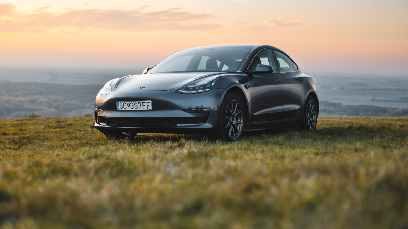 Tesla iki modelinde indirim yaptı Elektrikli otomobil üreticisi Tesla, popüler modelleri Model 3 ve Model