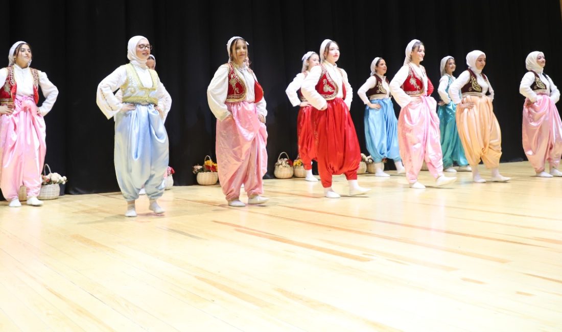 Turgutlu’da Yoğun İlgi Gören ‘Balkania’ Yeniden Sahnede Turgutlu Belediyesi ve Harman Kültür Sanat Derneği iş birliğiyle ilk