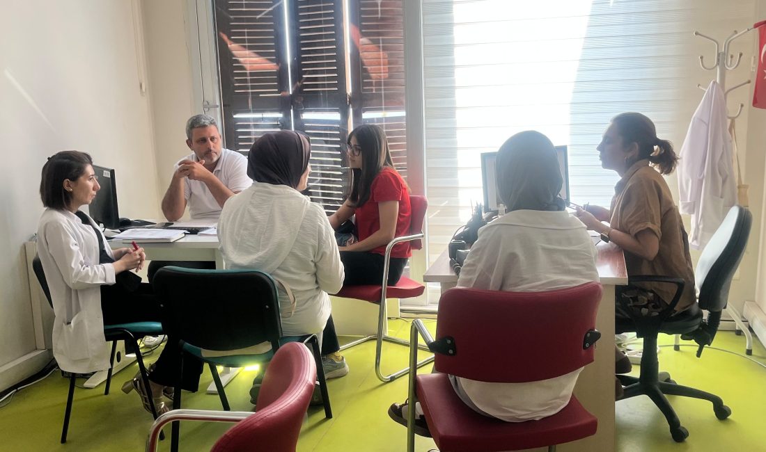 MABEM’den binlerce öğrenciye destek Manisa Büyükşehir Belediyesi Eğitim Merkezleri (MABEM), YKS ve LGS tercih